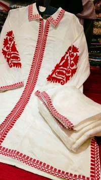 111336148 - White, 4xl
