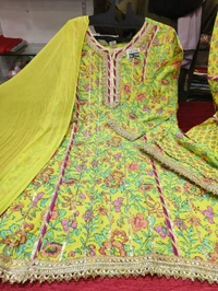 nfs4884 - Green, Xl