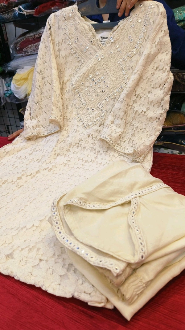 nfs4712 white - Xl