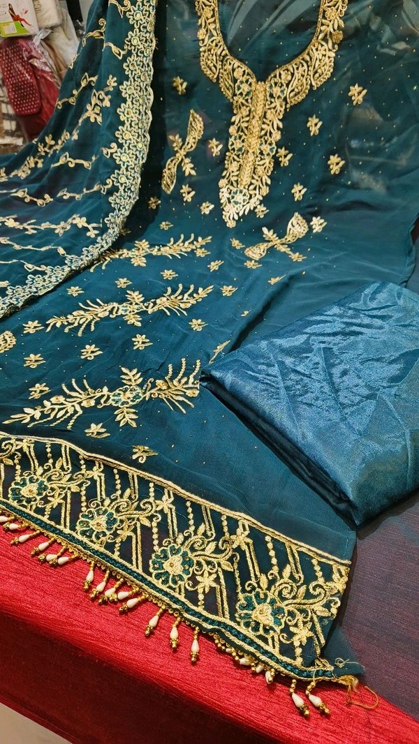 Pakistani Unstitched Suit