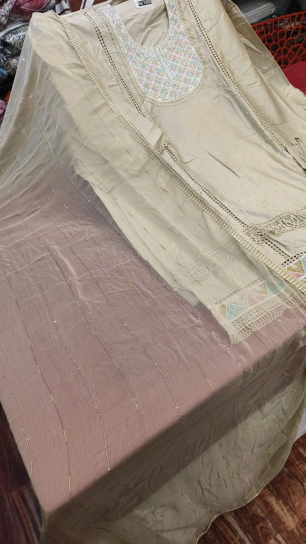 Pakistani Unstitched Suit