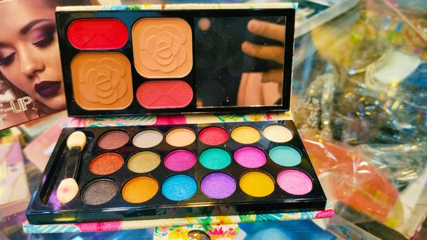 Fabsecret eyeshadow 