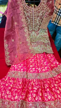 Farshi Sharara  - 24