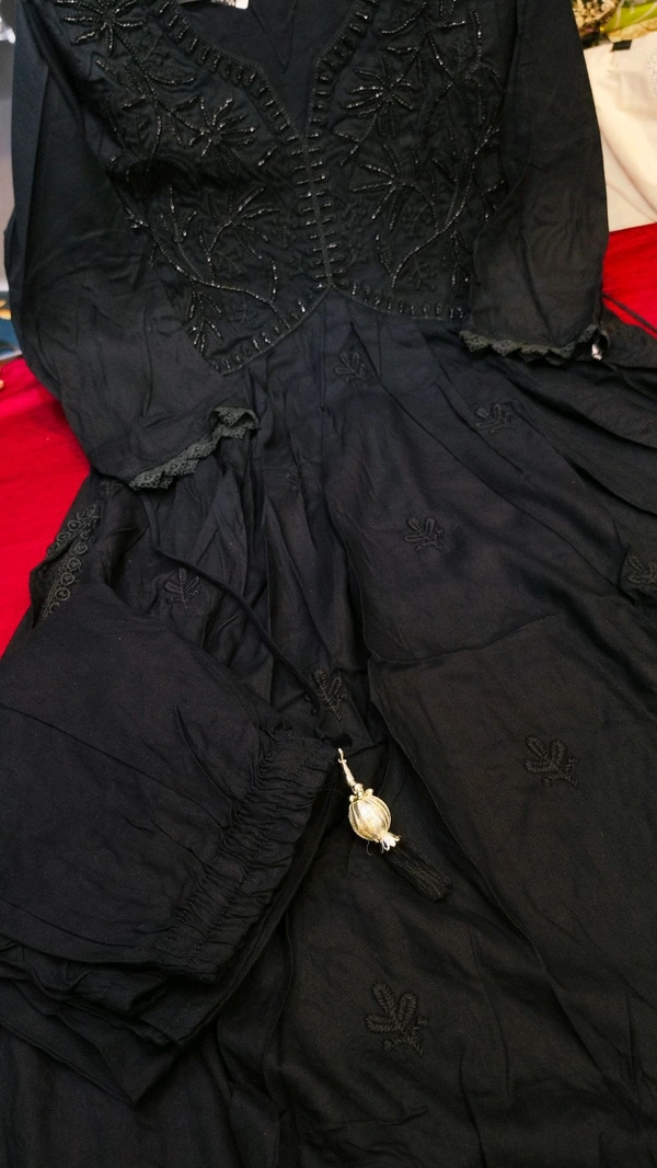 nfs3030 black  - L