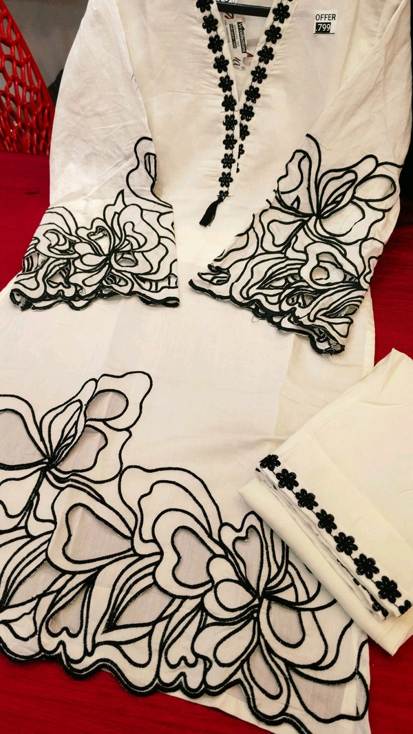  nfs4455 white  - M