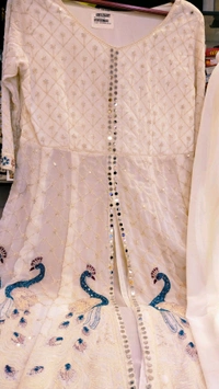 nfs4984 white - Xl