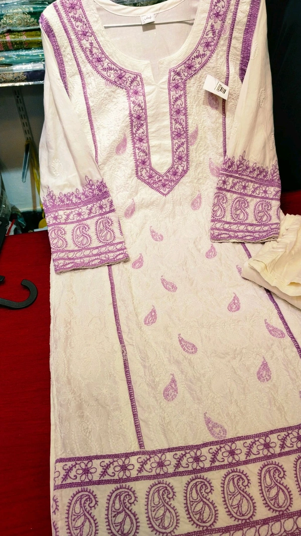 nfs2724 white - M