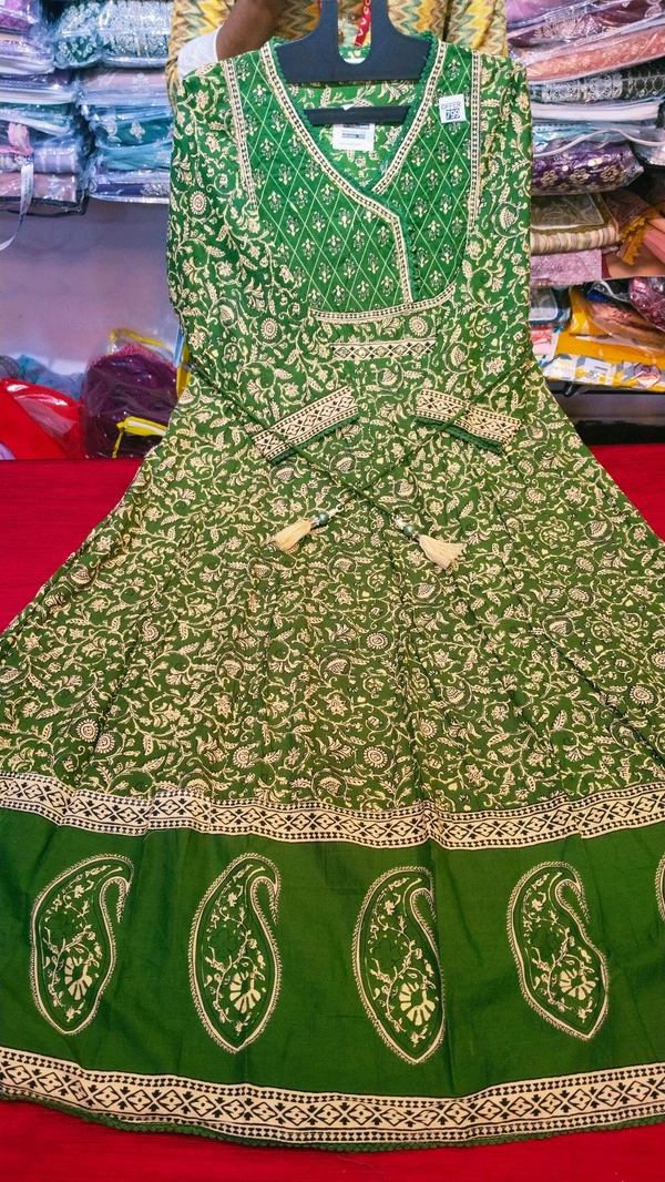  nfs228 green  - L