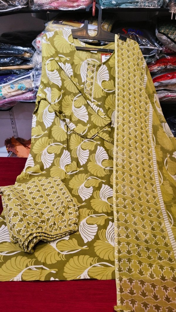 Plus Size - 4xl