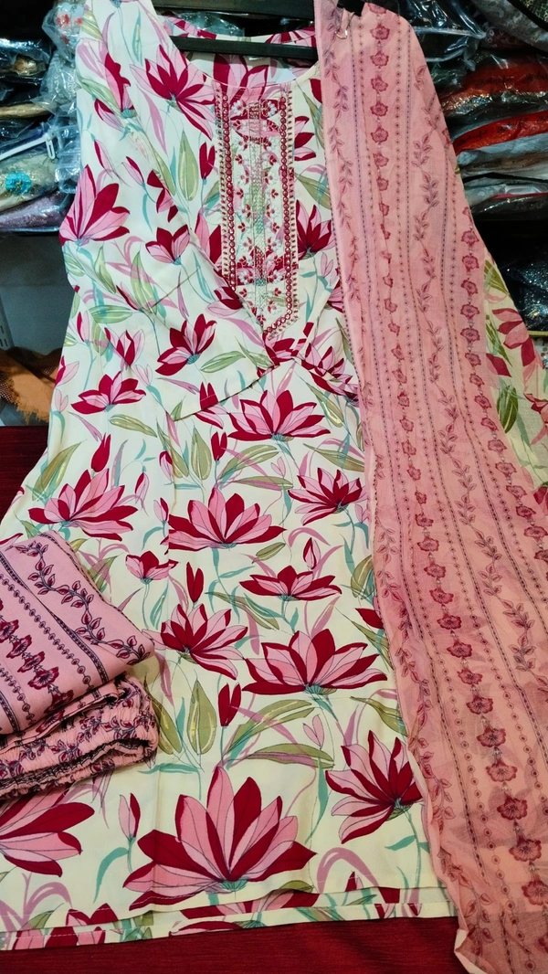 Plus Size - 4xl