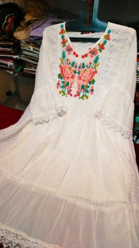 no code  sn
 - Xl, White