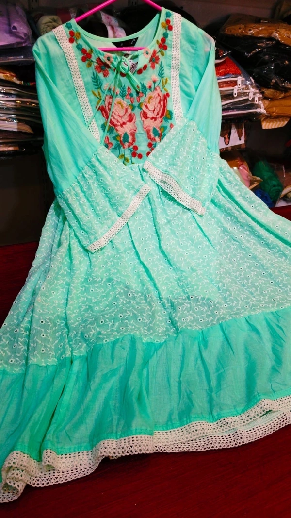 no code  sn
 - Xl, blue