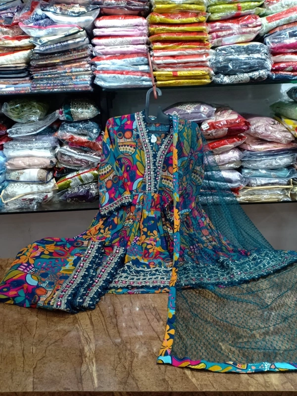 nfs4647 multi  colour 
 - M