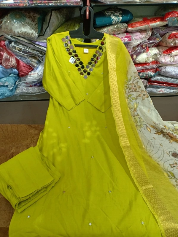 Nfs4783 mustard 
 - L