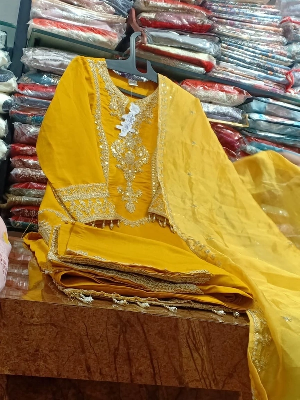  Nfs  .2724 yellow 
 - M