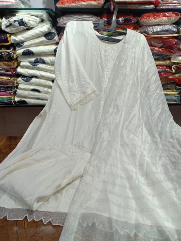 Nfs  117 white 
 - L