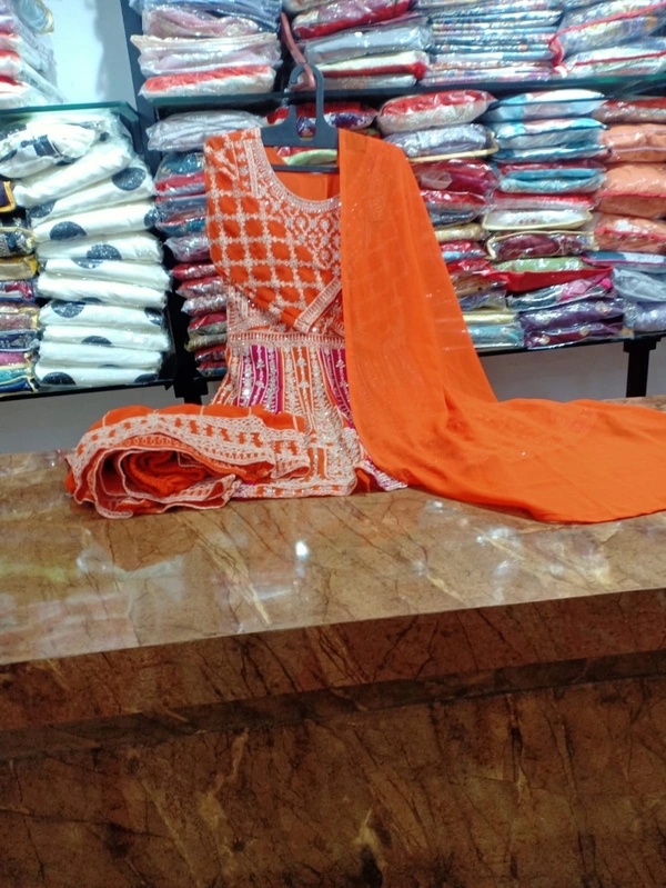 Nfs orange garara 
 - L