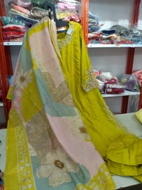 Nfs  110 yellow 
 - M