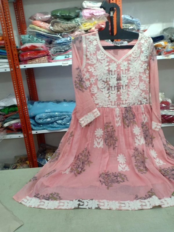  Nfs  7439  pink 
 - M