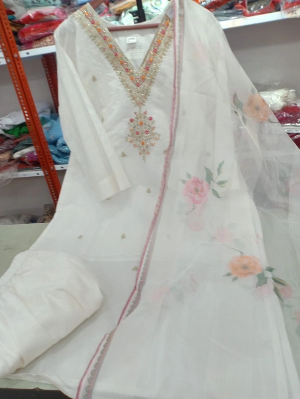  Nfs 4075 white 
 - 50