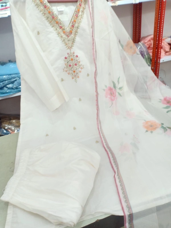  Nfs 4075 white 
 - 50