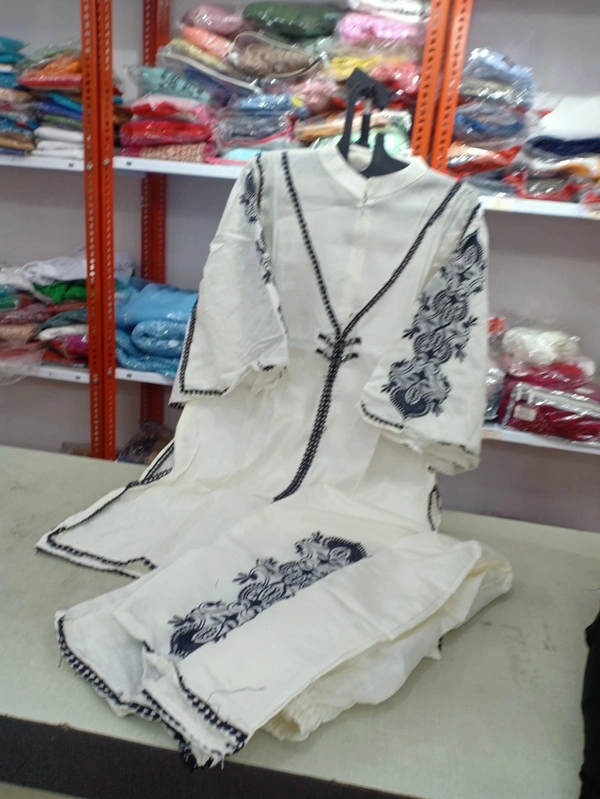 Nfs  370 white 
 - L