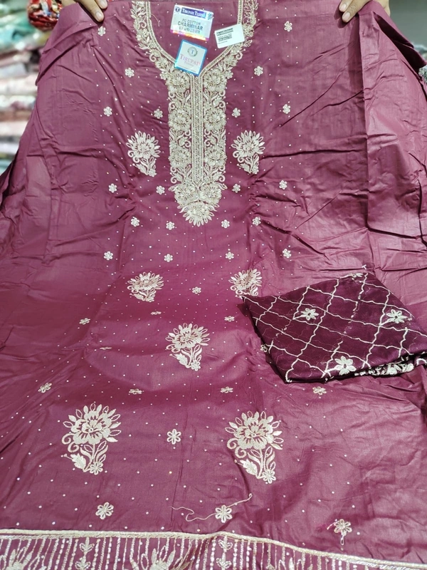  Charminar material 
 - Unstich