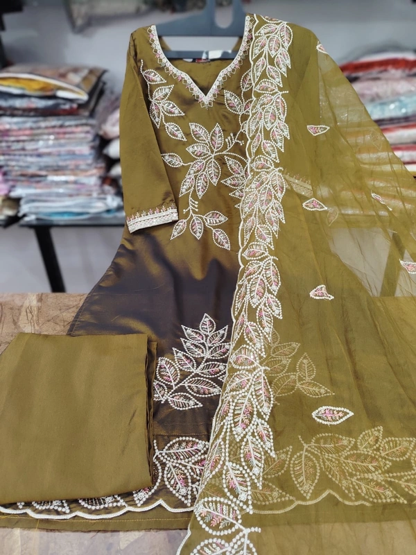 nfs 739 green 
 - Xl