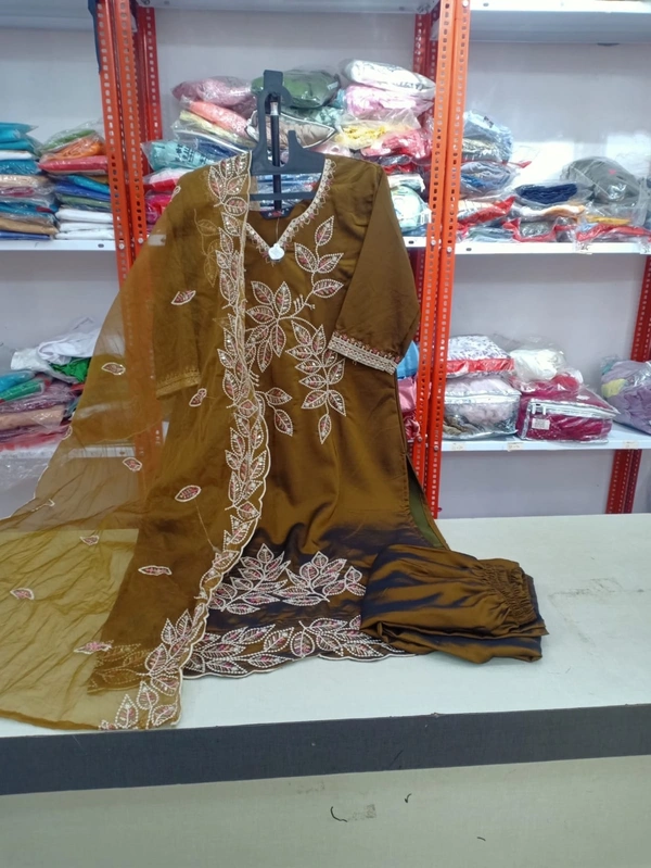 Nfs  739 green 
 - Xl