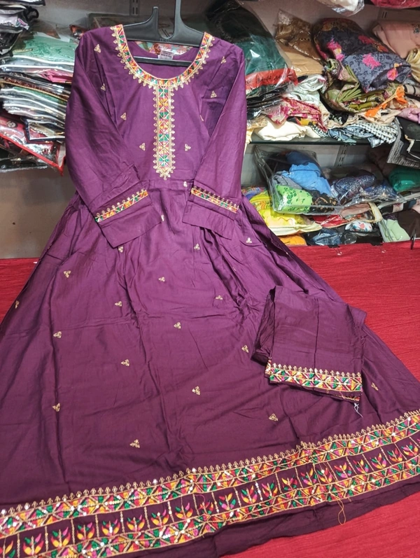 Bhavana cordset
 - Xl