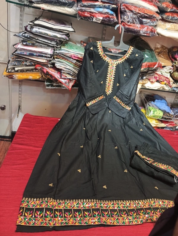 Bhavana cordset
 - Xl