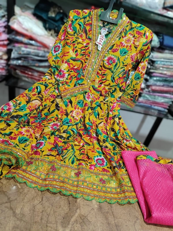 nfs 559 multi colour 
 - L