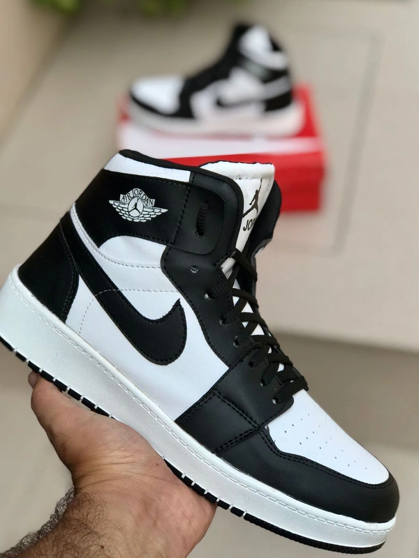 Nike Jordan Shoes  - Black, 9