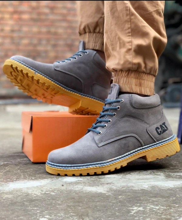 CAT Rugged Shoes - Gray, 8