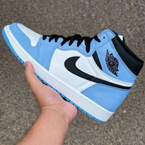 Nike Air Jordan 1 - Blue, 10