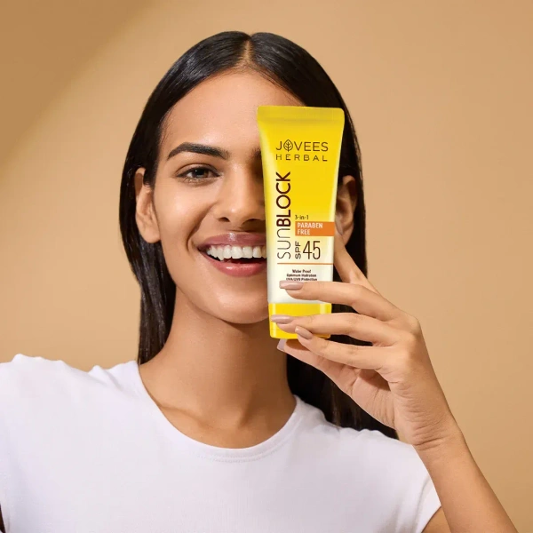 JOVEES HERBAL CARE Sun Block Sunscreen SPF 45 - Jovees - 100g