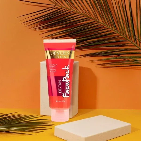 JOVEES HERBAL CARE De-Tan Face Pack With Wheat Germ & Carrot - Jovees - 100g