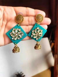 Bhavya Earring - Red
