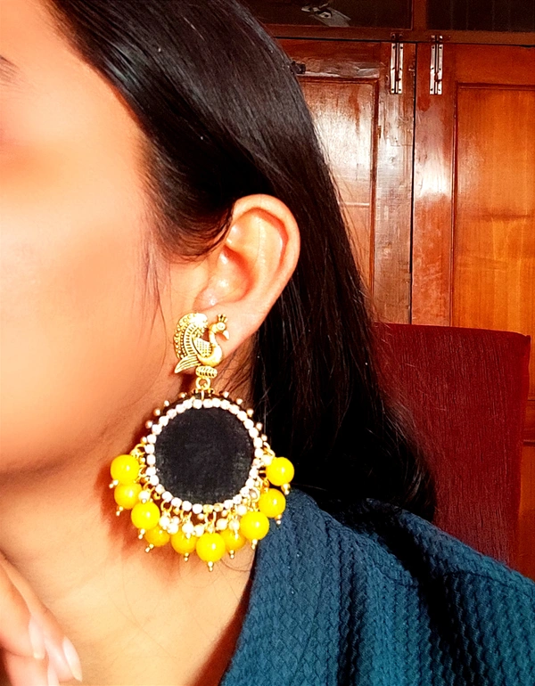 Rani Earring - Black, Medium