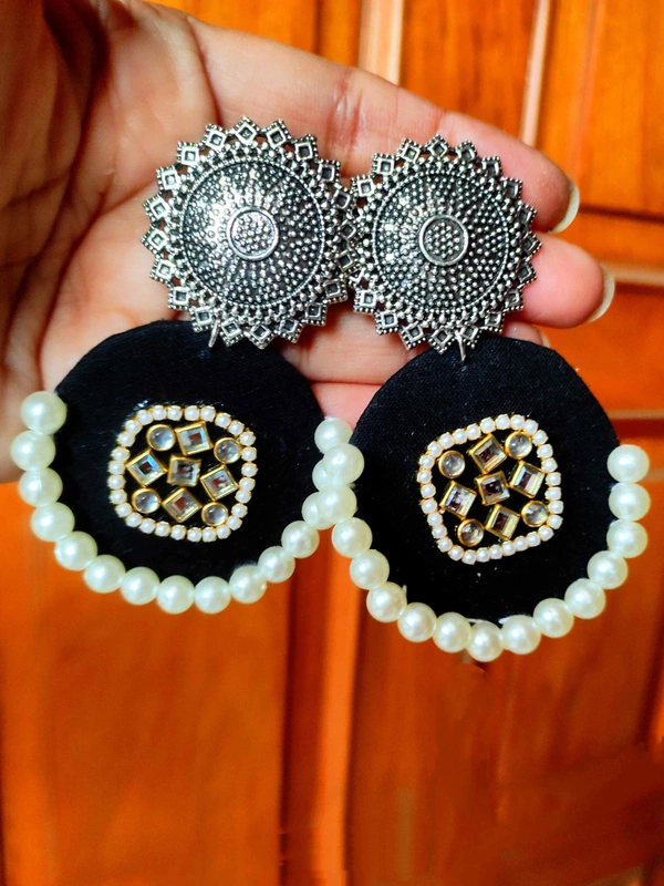 Chhavi  Earring #3 - Medium size, Electric Violet