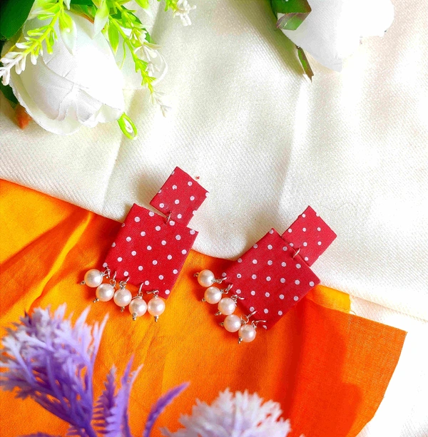 Hari Lightweight Earrings - Blue, Medium