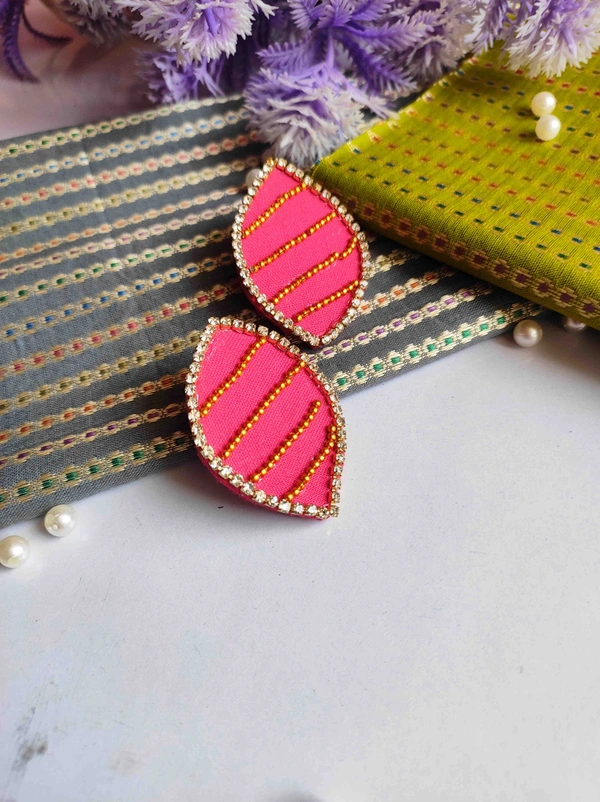 Mahira Fabric Stude  - Wild Watermelon, Medium