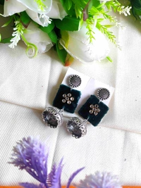 Tara Earrings - Teal, Medium size