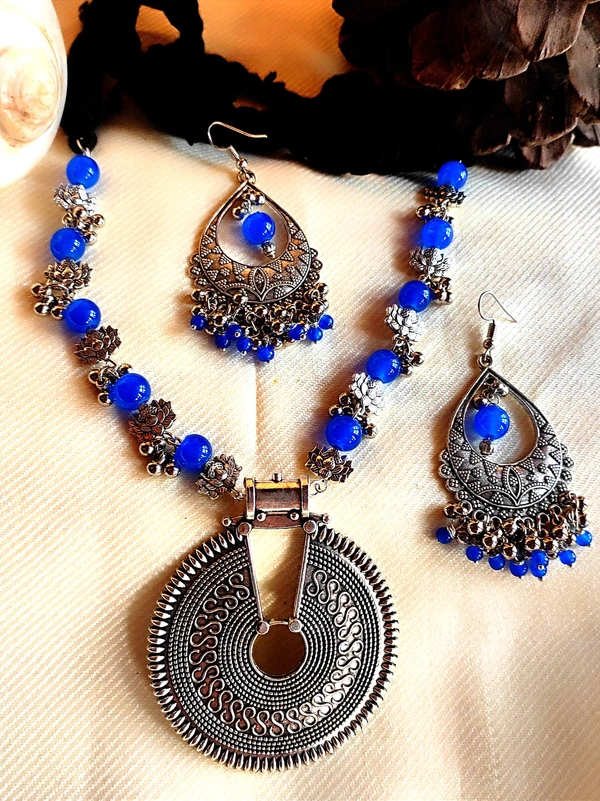 Blue Oxigen Necklace  - Royal Blue, Medium size