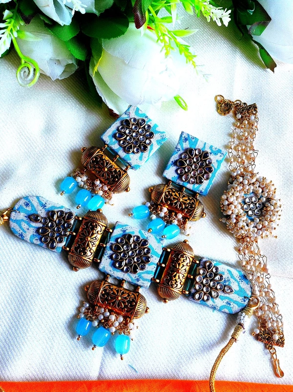 Fabric Choker  - Medium size, Bright Turquoise