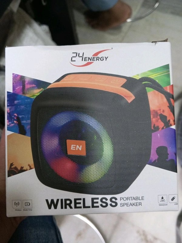 24 Energy Wireless Portable Speaker EN-BT117