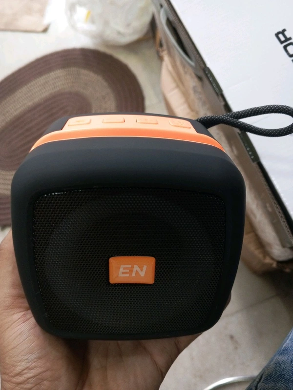 24 Energy Wireless Portable Speaker EN-BT117