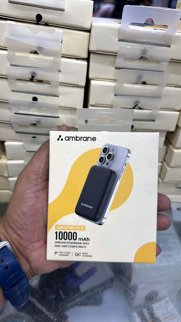 AMBRANE AEROSYNC PB12 10000 MAH POWER BANK - 1 Year