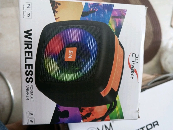 WIRELESS PORTABLE SPEAKER EN BT 117