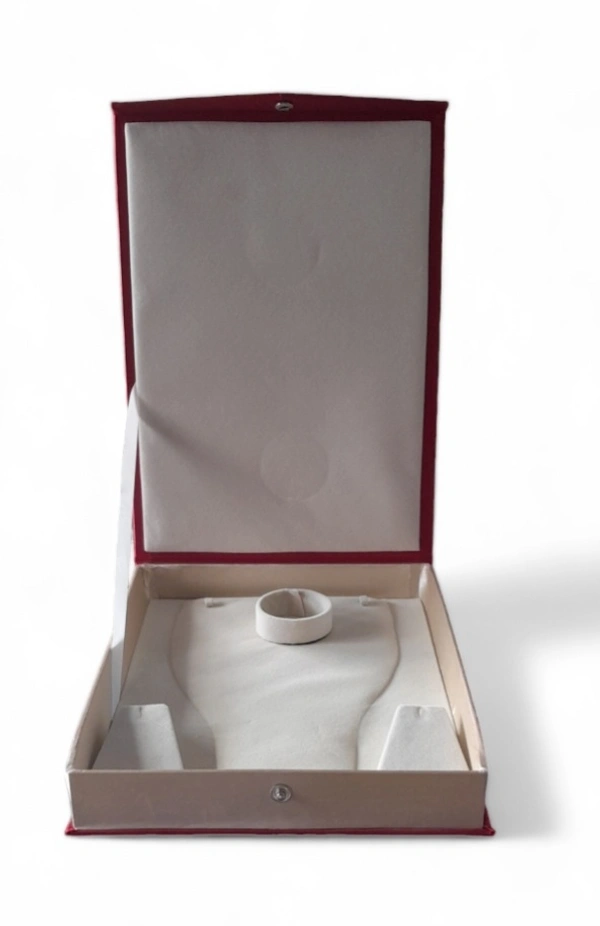 Mid Set Box D-6 - Red